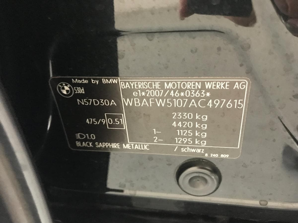 BMW 530D · Ano 2010 — imagem 25