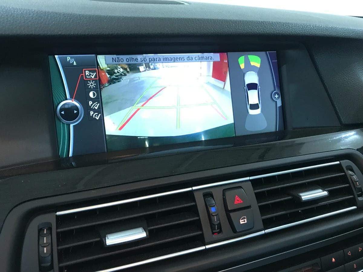 BMW 530D · Ano 2010 — imagem 42