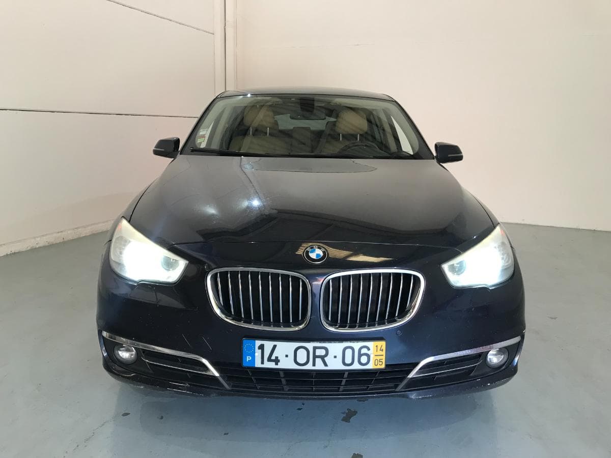 BMW 520D GT · Ano 2014 — imagem 2