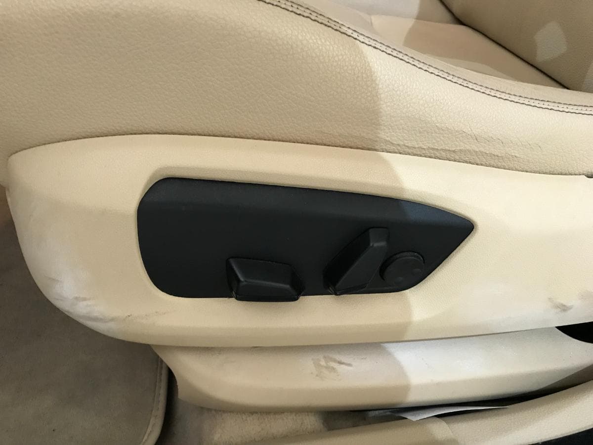 BMW 520D GT · Ano 2014 — imagem 33