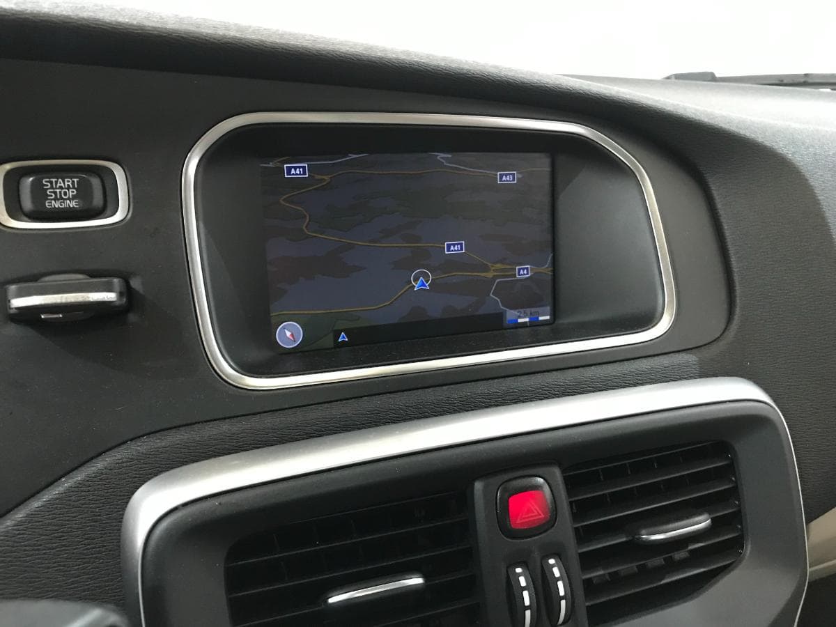 Volvo V40 D2 · Ano 2013 — imagen 39