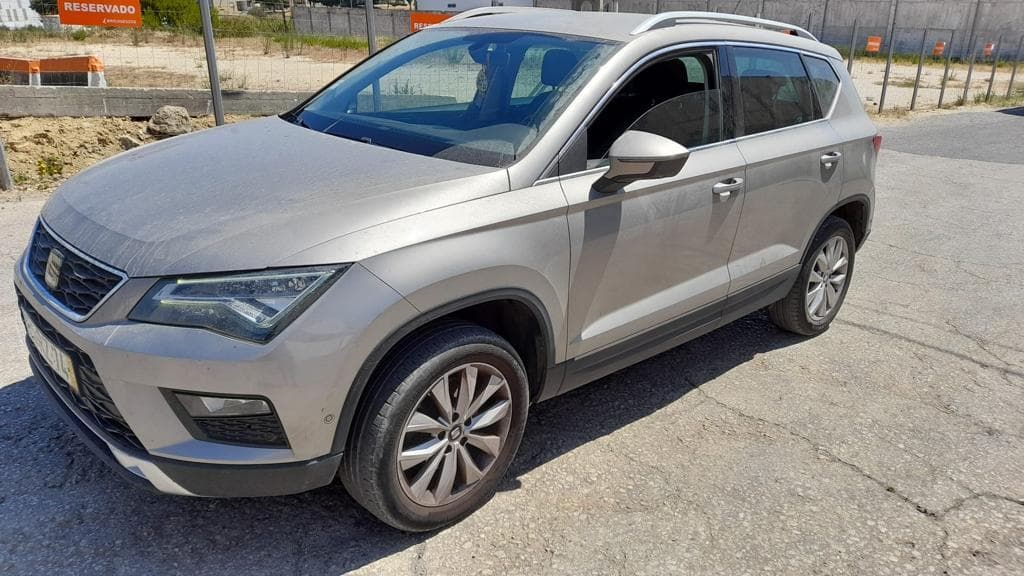 Seat Ateca 1.6TDI · Ano 2016 — imagen 4