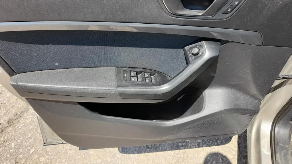 Seat Ateca 1.6TDI · Ano 2016 — imagen 18