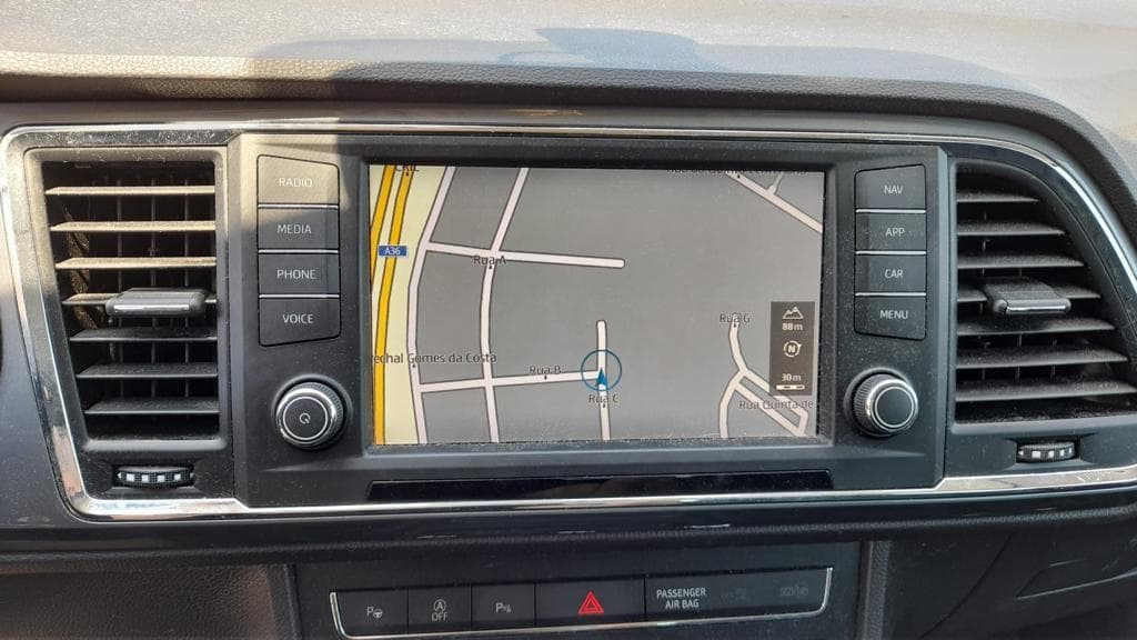 Seat Ateca 1.6TDI · Ano 2016 — imagen 21