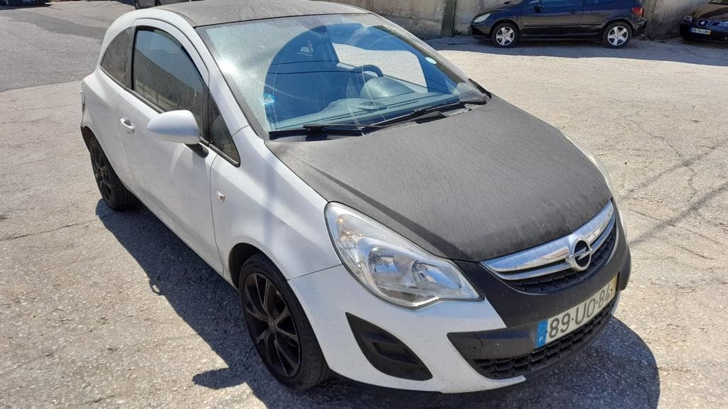 Opel Corsa 1.3 CDTI · Ano 2016 — imagem 1