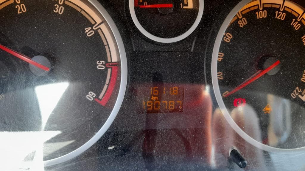 Opel Corsa 1.3 CDTI · Ano 2016 — imagem 15