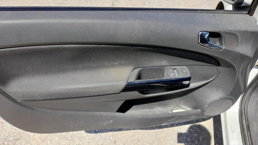 Opel Corsa 1.3 CDTI · Ano 2016 — imagem 19