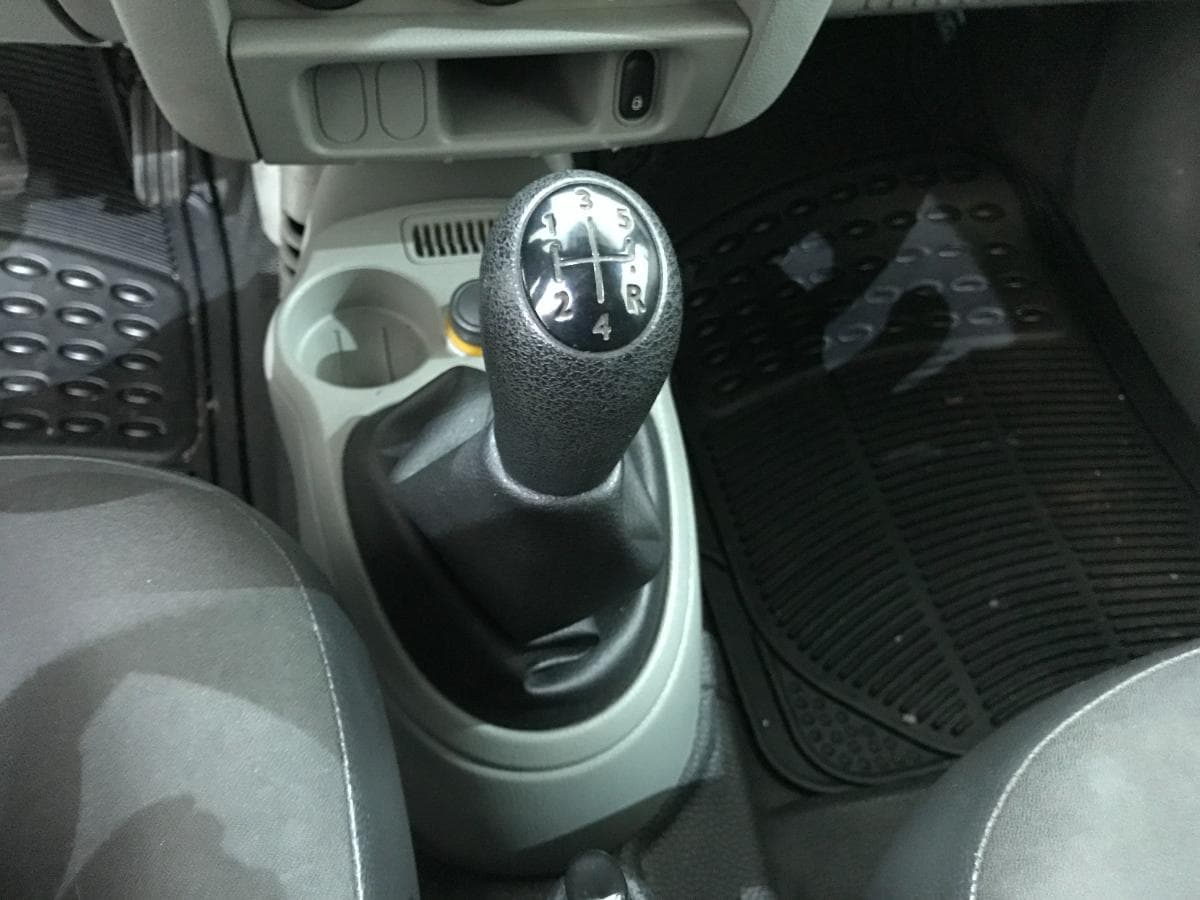 Renault Kangoo 1.5 DCI · Ano 2007 — imagen 34