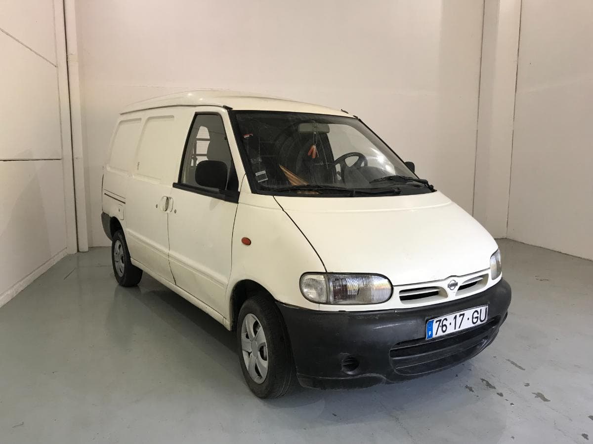 Nissan Vanette Cargo 2.3D · Ano 1996 — imagem 5