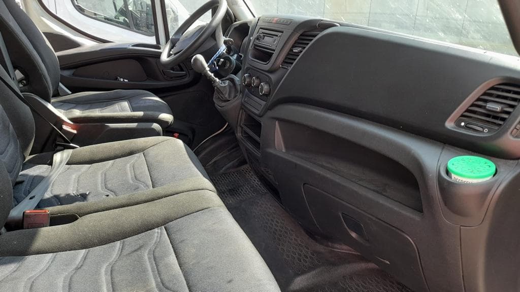 Iveco Daily 35.140 · Ano 2018 — imagen 11