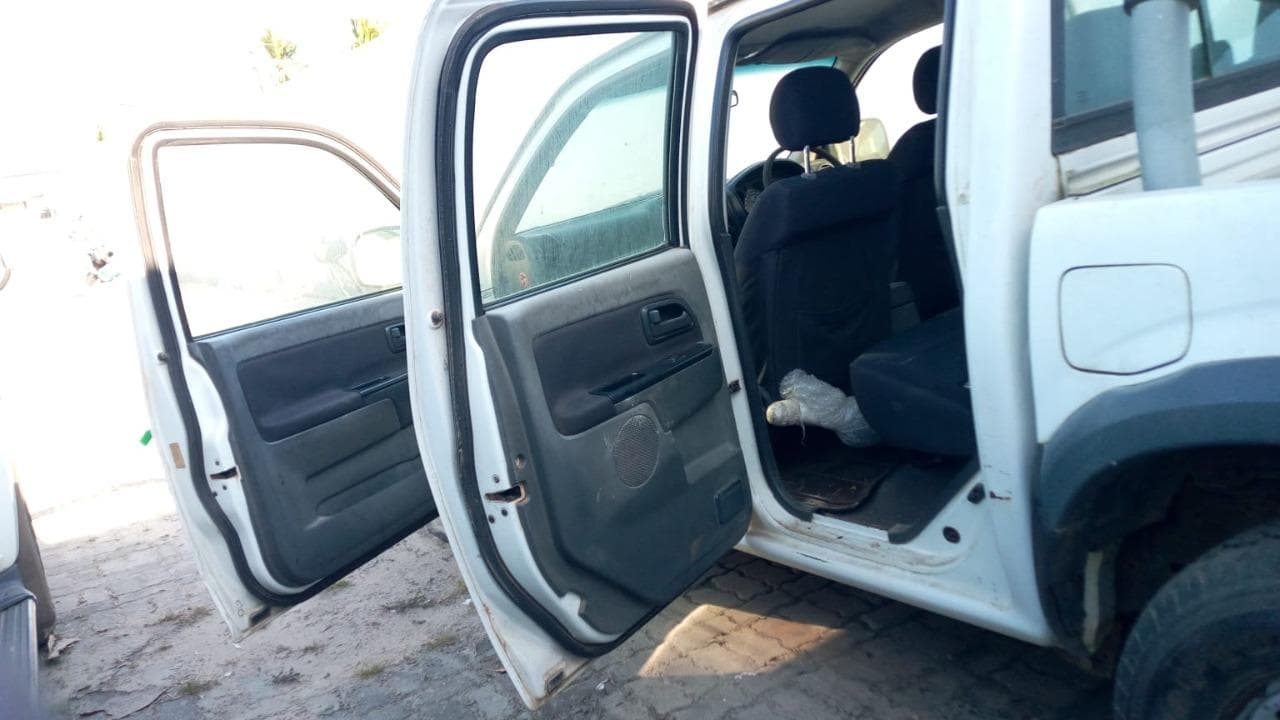 Isuzu KB250 · — image 5
