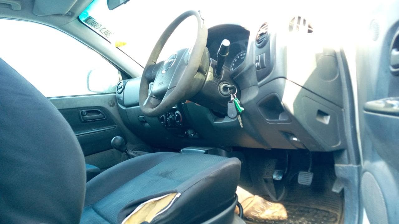 Isuzu KB250 · — image 18