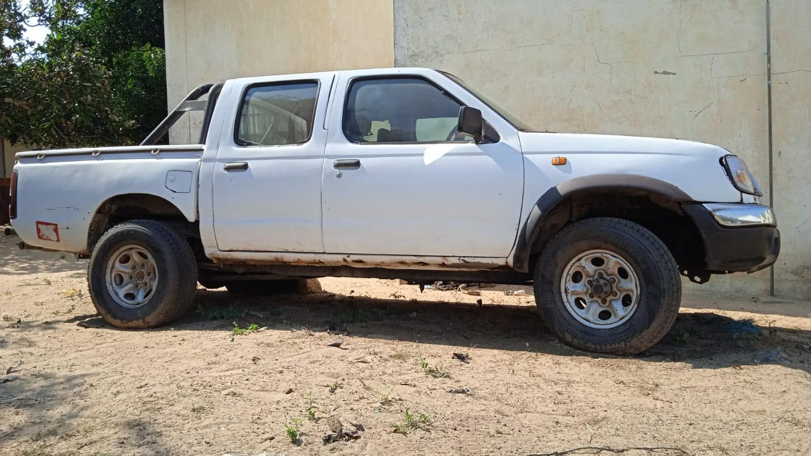 Nissan Hardbody · — image 4