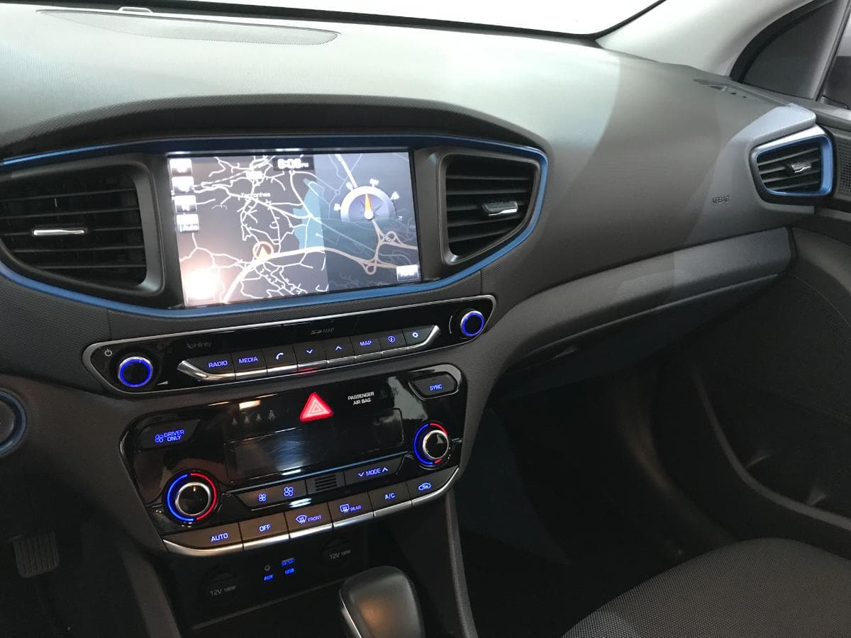 Hyundai Ioniq Híbrido · Ano 2016 · Gasolina — imagen 28