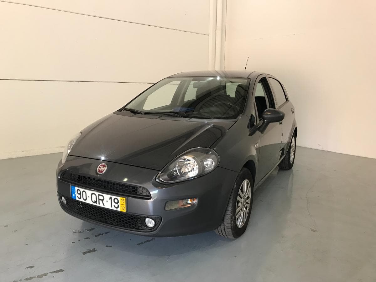 Fiat Punto 1.2 · Ano 2015 — imagem 1