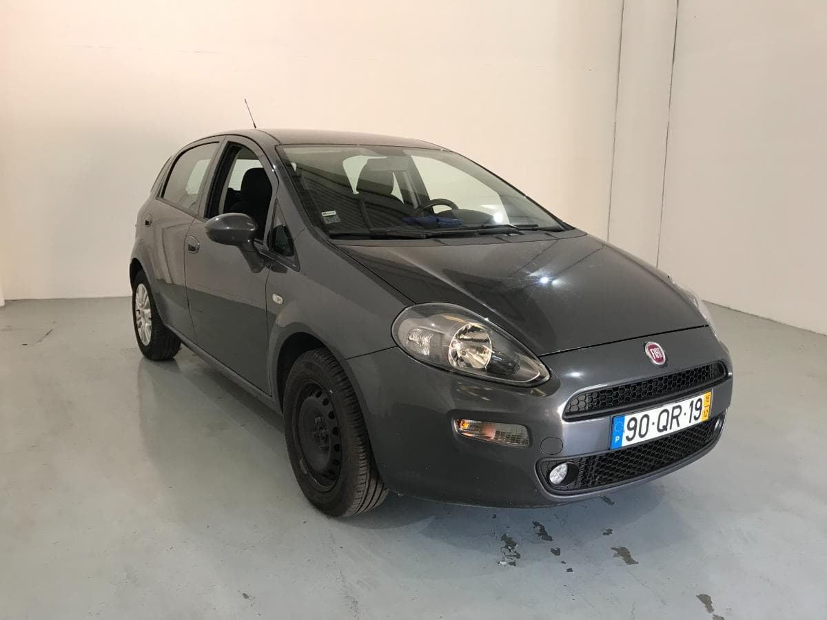Fiat Punto 1.2 · Ano 2015 — imagem 3
