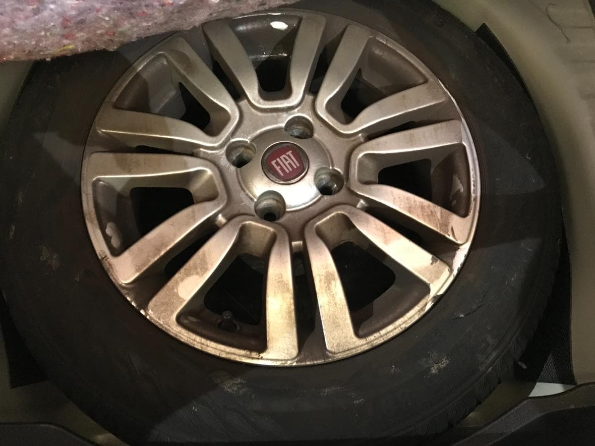 Fiat Punto 1.2 · Ano 2015 — imagem 8
