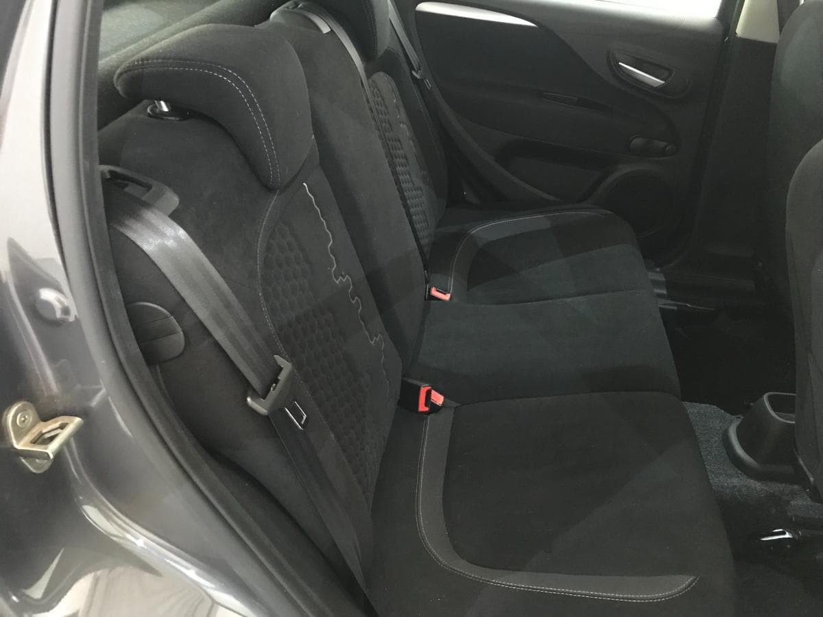 Fiat Punto 1.2 · Ano 2015 — imagem 23