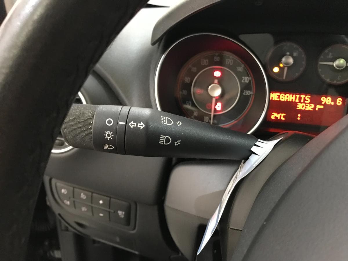 Fiat Punto 1.2 · Ano 2015 — imagem 39