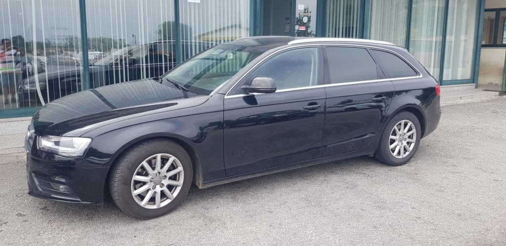 Audi A4 · Ano 2014 19-TP-09 — imagen 2