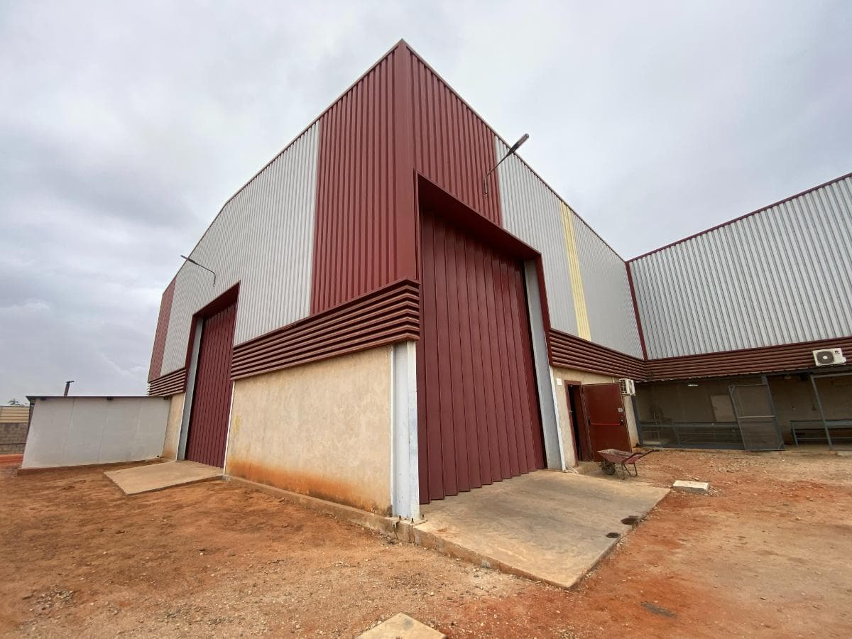 INSTALAÇÕES INDUSTRIAIS , VIATURAS, MÁQUINAS E EQUIPAMENTOS - KIKUXI, VIANA. — image 4