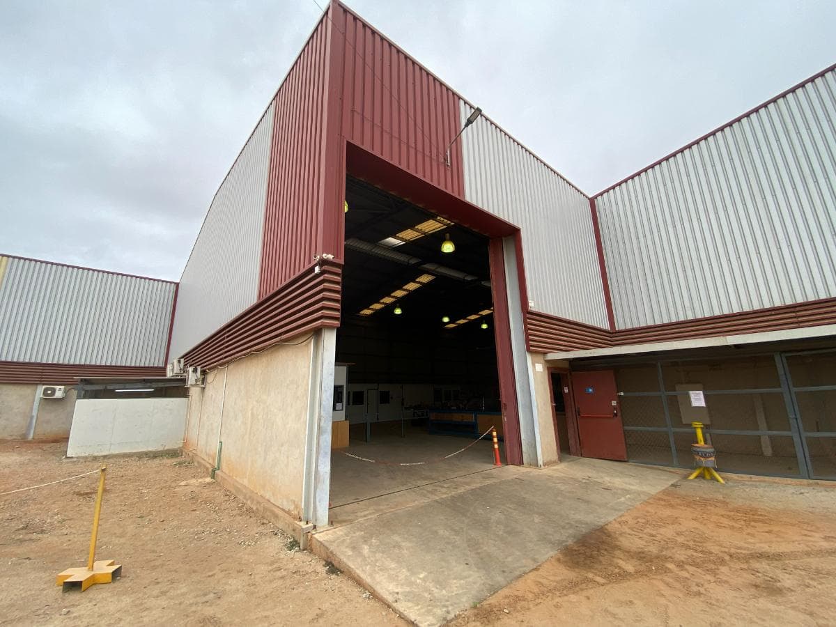 INSTALAÇÕES INDUSTRIAIS , VIATURAS, MÁQUINAS E EQUIPAMENTOS - KIKUXI, VIANA. — image 11