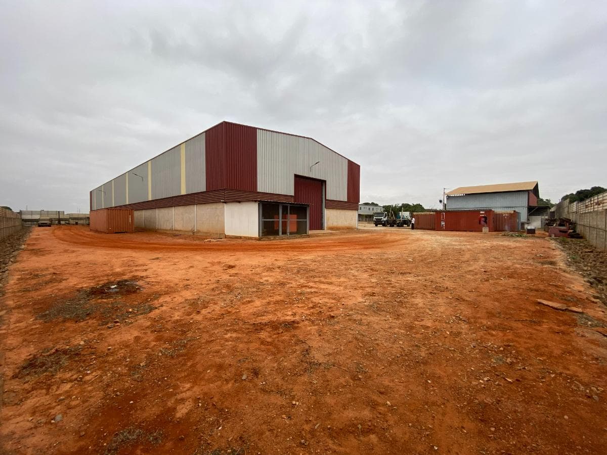 INSTALAÇÕES INDUSTRIAIS , VIATURAS, MÁQUINAS E EQUIPAMENTOS - KIKUXI, VIANA. — image 18