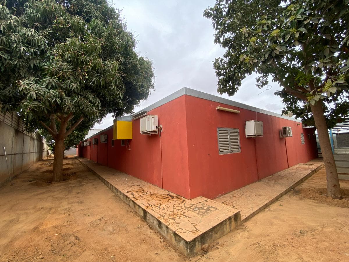 INSTALAÇÕES INDUSTRIAIS , VIATURAS, MÁQUINAS E EQUIPAMENTOS - KIKUXI, VIANA. — image 35