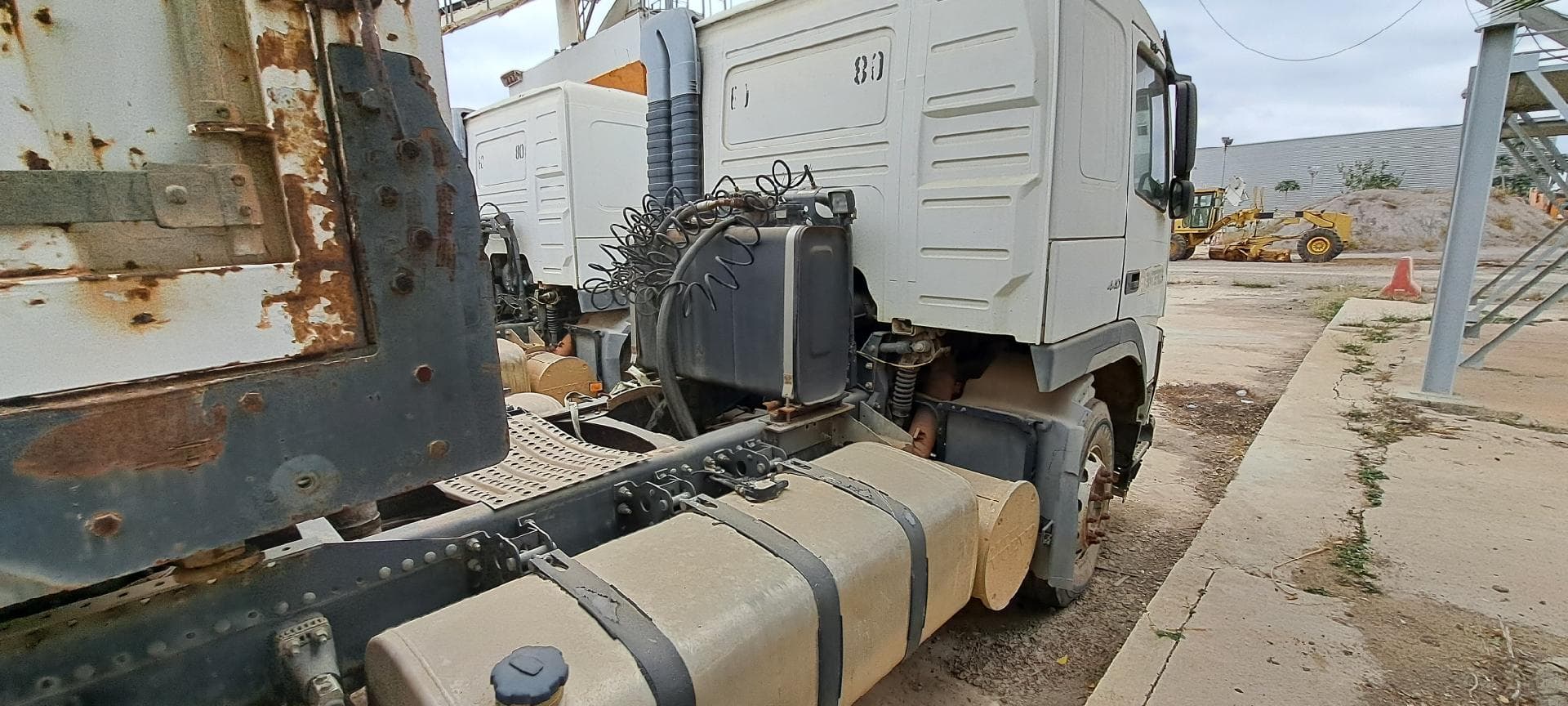 Camión tractor VOLVO FM440 — imagen 7