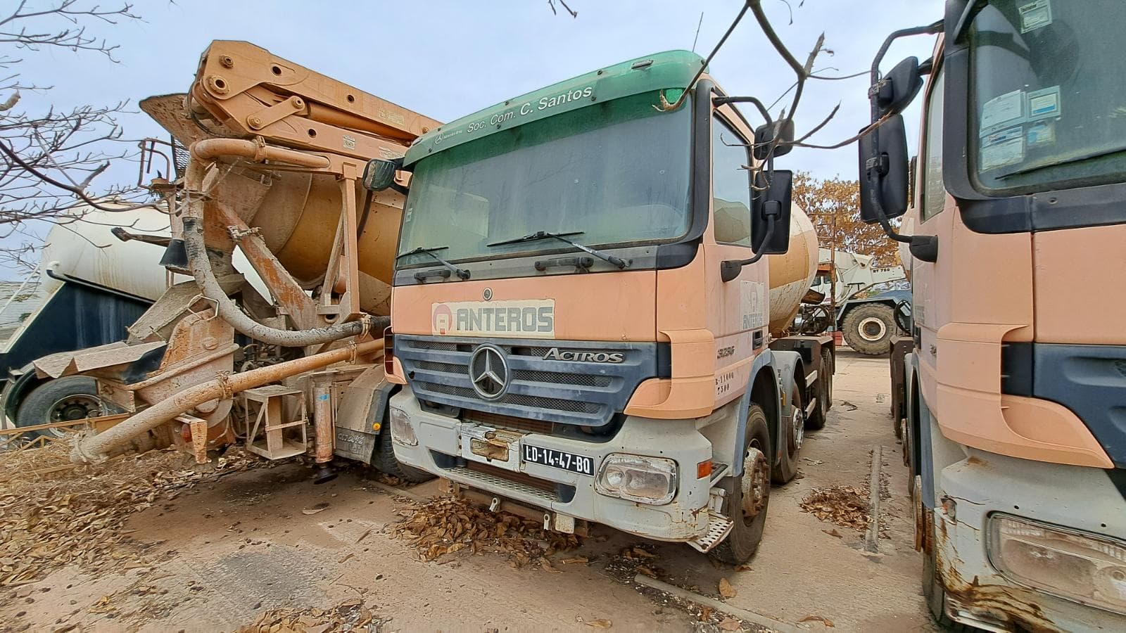 Camião autobetoneira MERCEDES BENZ 3236 — imagen 1