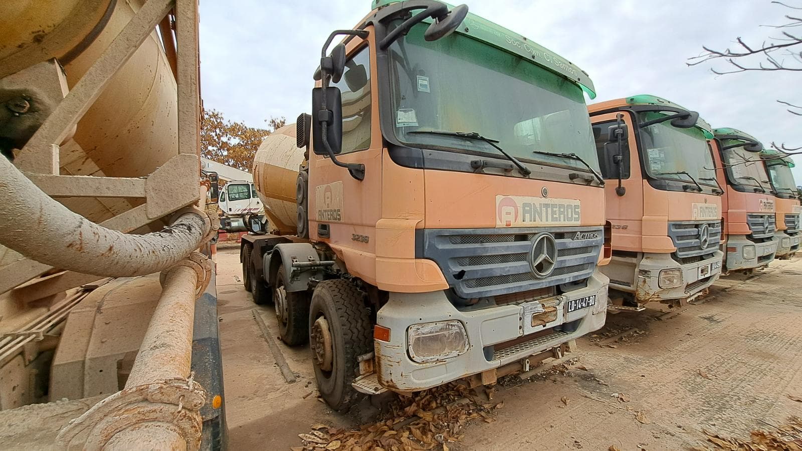 Camião autobetoneira MERCEDES BENZ 3236 — imagen 6