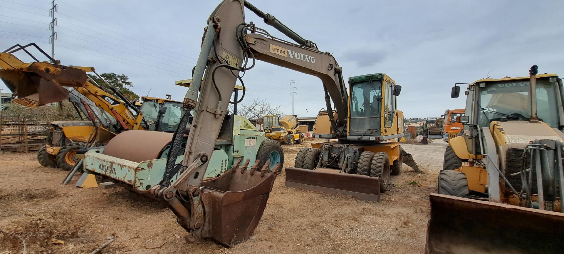 Giratória VOLVO EW 160B — imagen 1