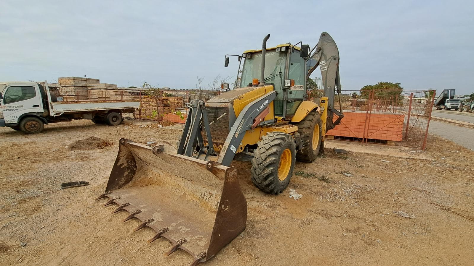 Retroescavadora VOLVO BL60‐BL95