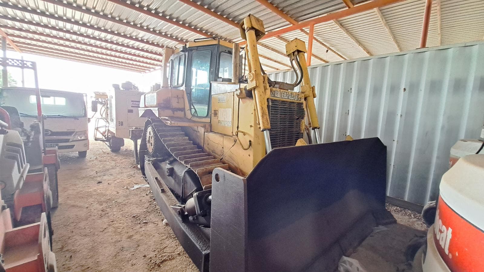 Bulldozer CATERPILLAR D6R — imagen 2