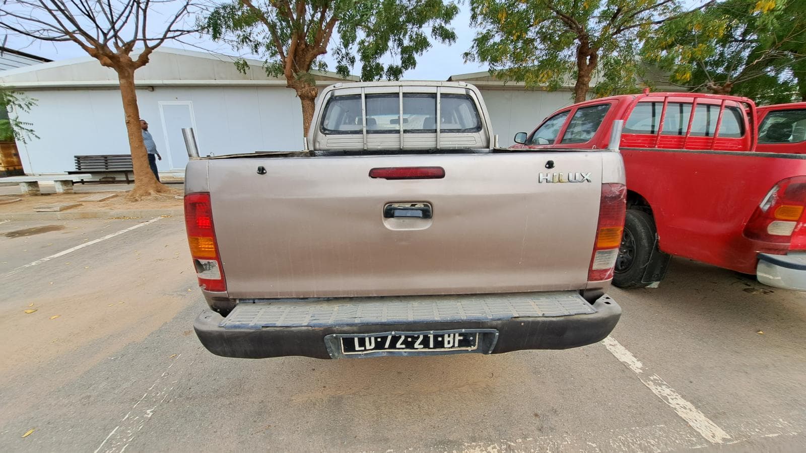 TOYOTA HILUX  · Belas — imagen 5