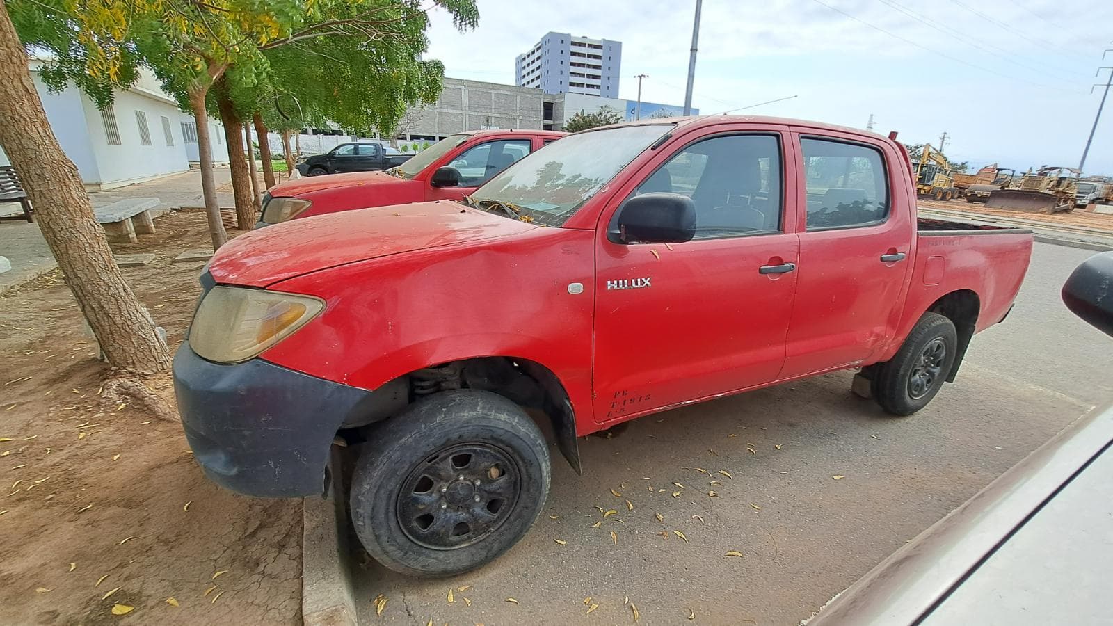 TOYOTA HILUX — imagen 2