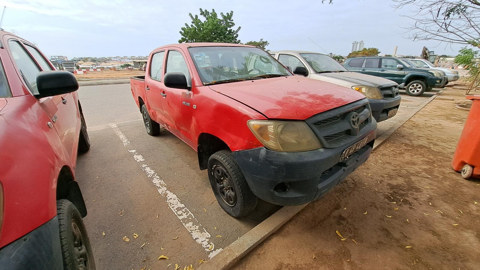 TOYOTA HILUX — imagen 4