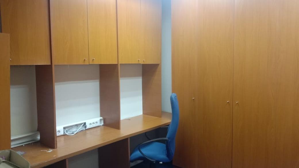 Mobiliário de escritório · — imagem 1