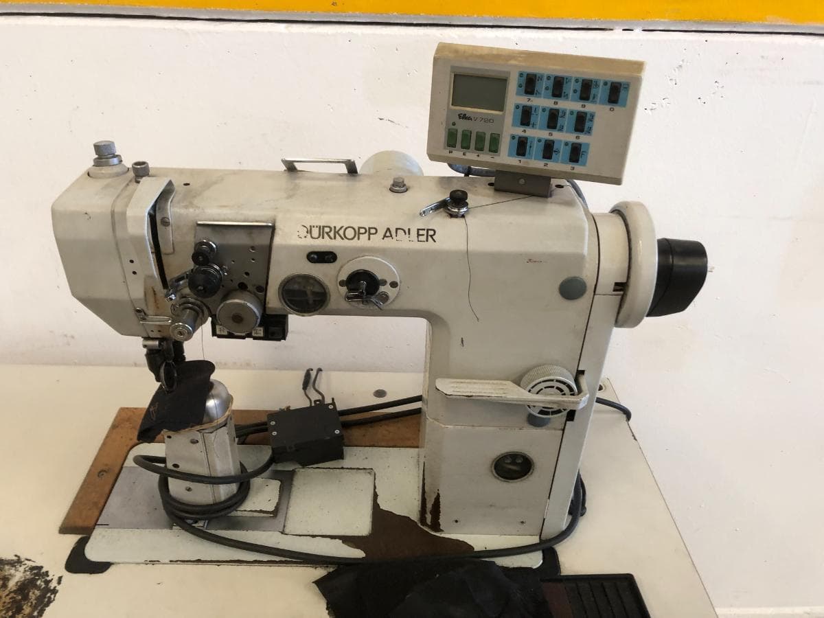 Machine de couture de chaussure — image 2