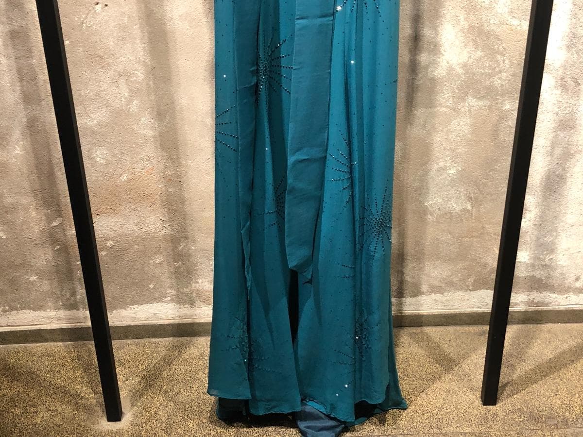 Robe — image 2