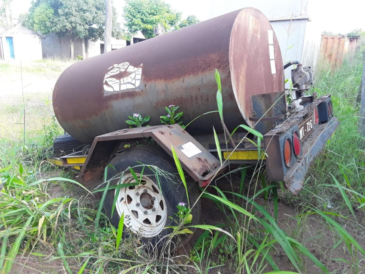 Tanque ·