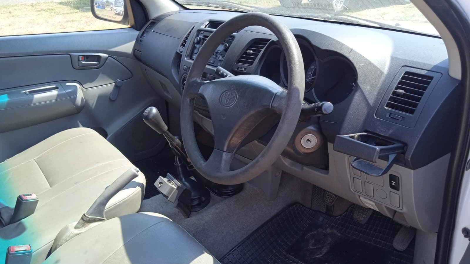 Toyota Hilux · — imagen 9