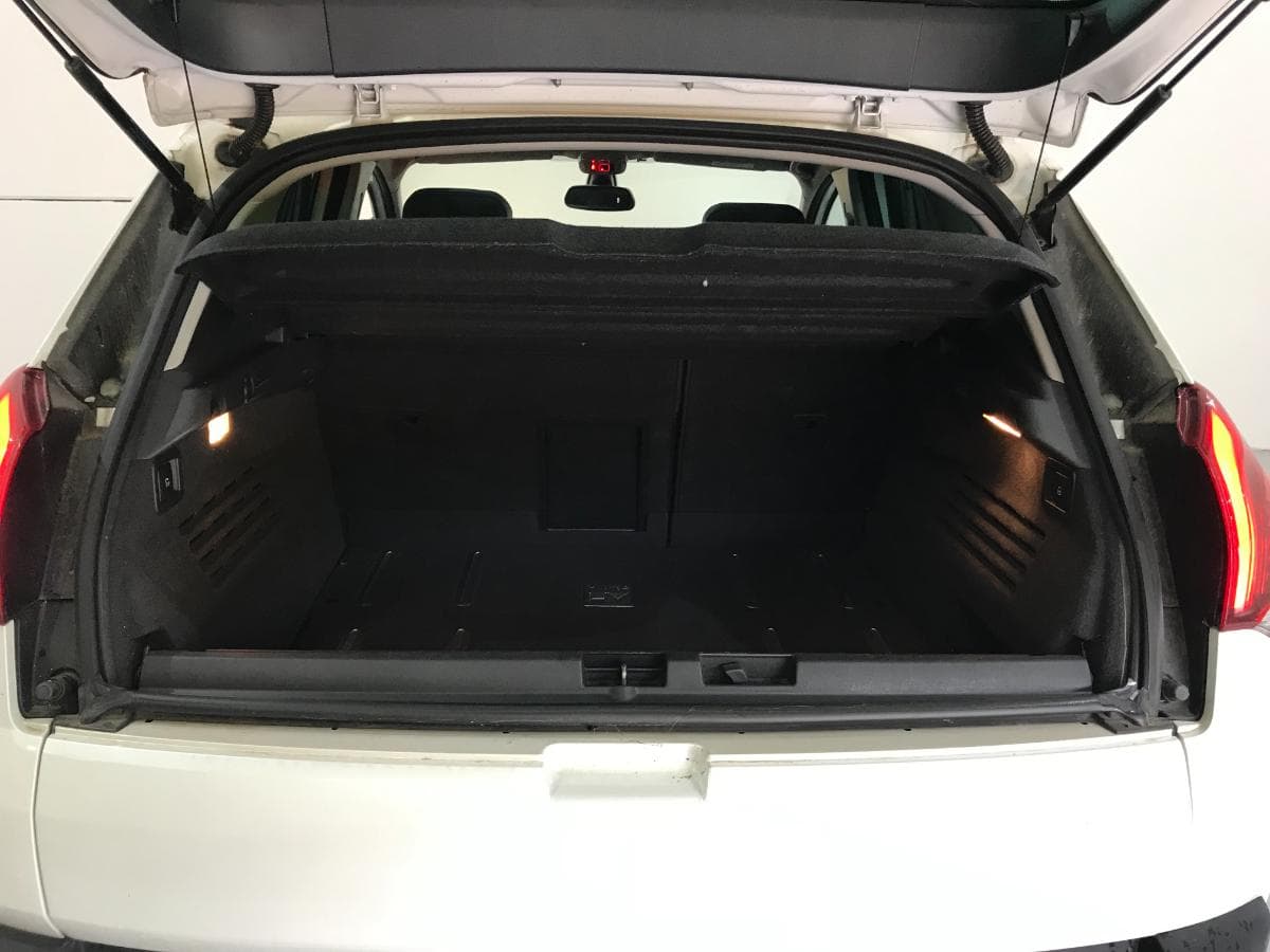 Peugeot 3008 2.0 HDI Hybrid 4 · Ano 2014 — imagem 8