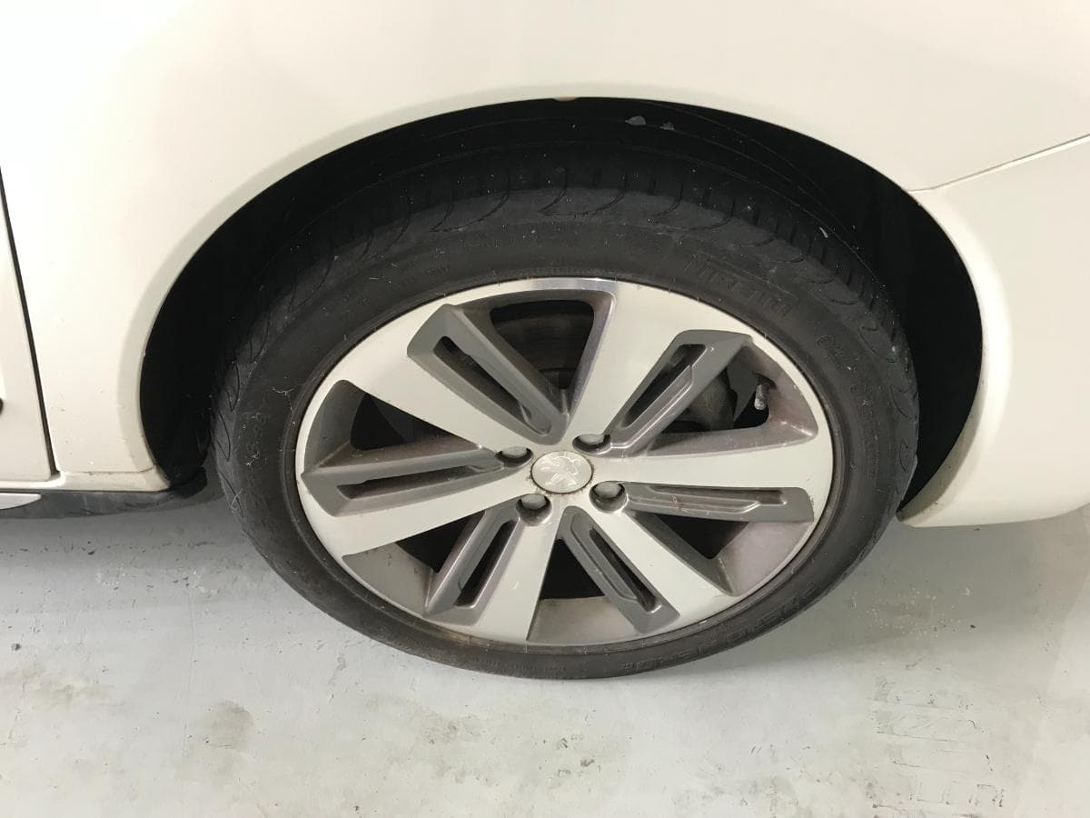 Peugeot 3008 2.0 HDI Hybrid 4 · Ano 2014 — imagem 17