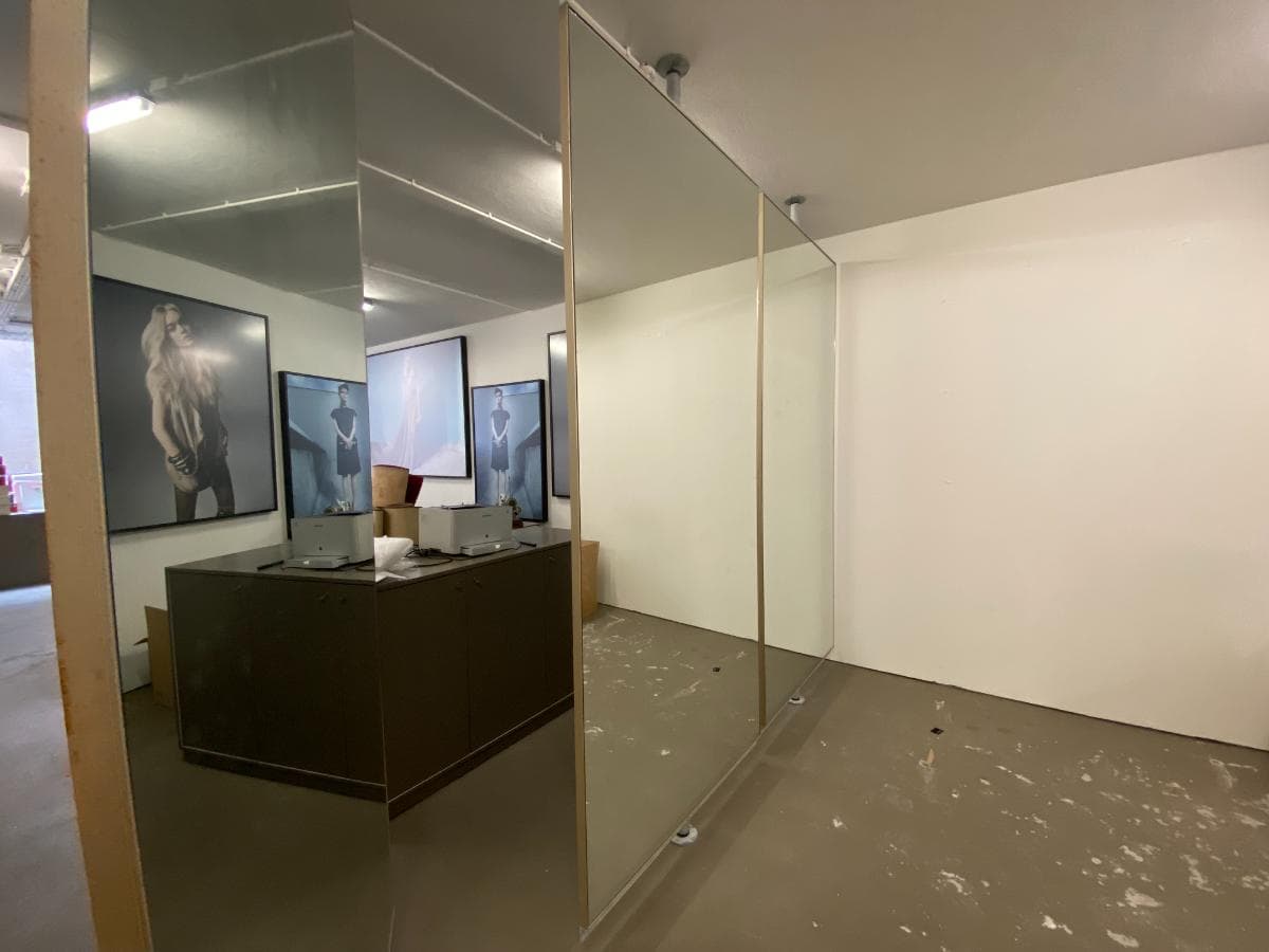 Divisórias com espelho — image 1