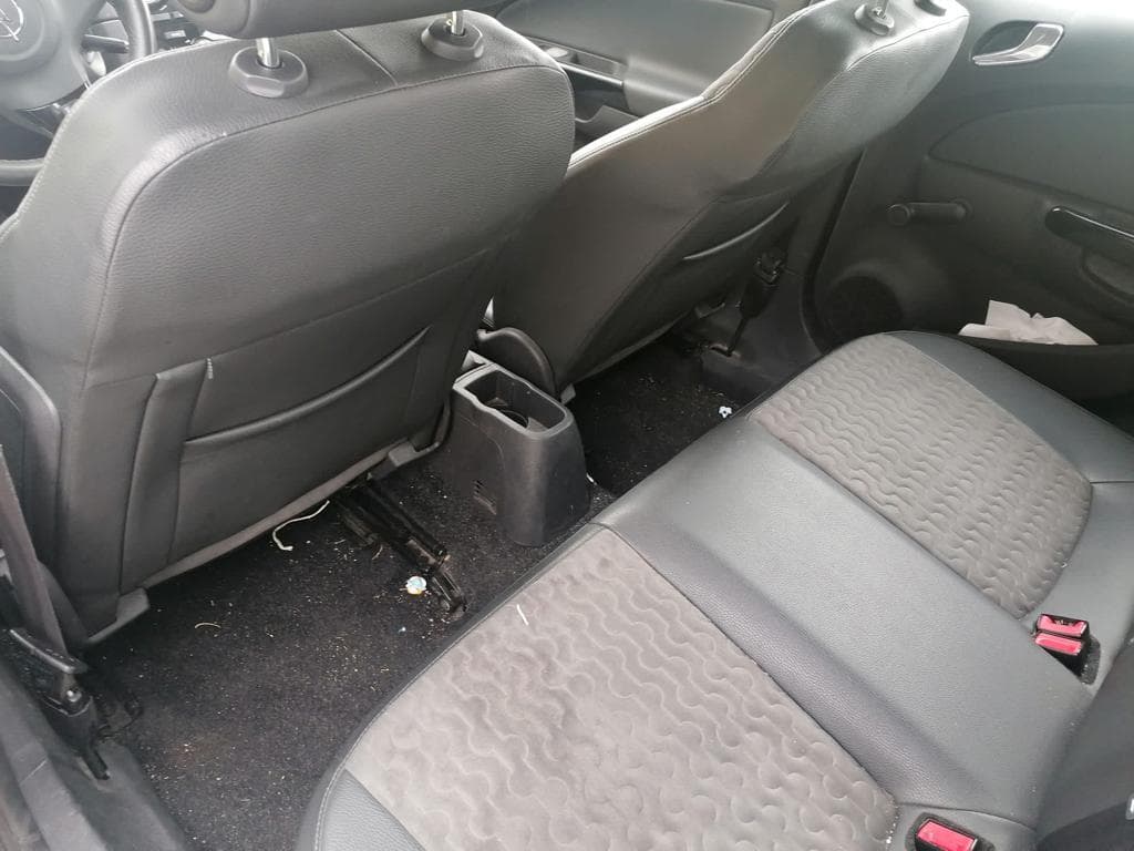 Opel Corsa 1.3CDTI · Ano 2013 — imagem 21