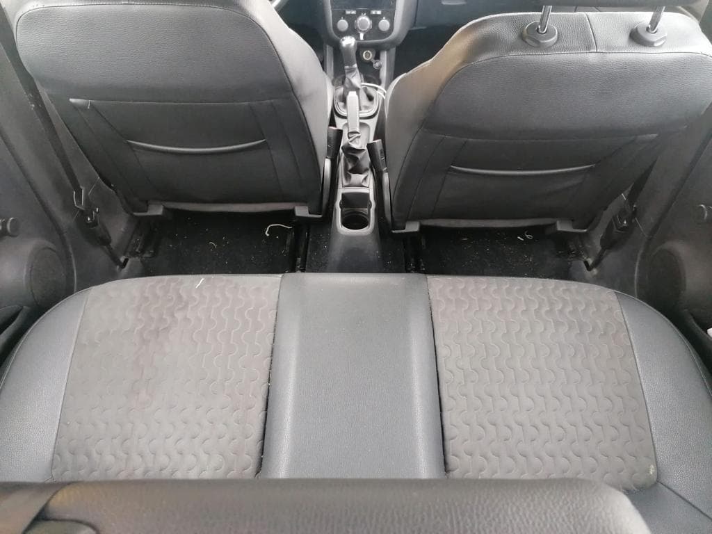 Opel Corsa 1.3CDTI · Ano 2013 — imagem 27