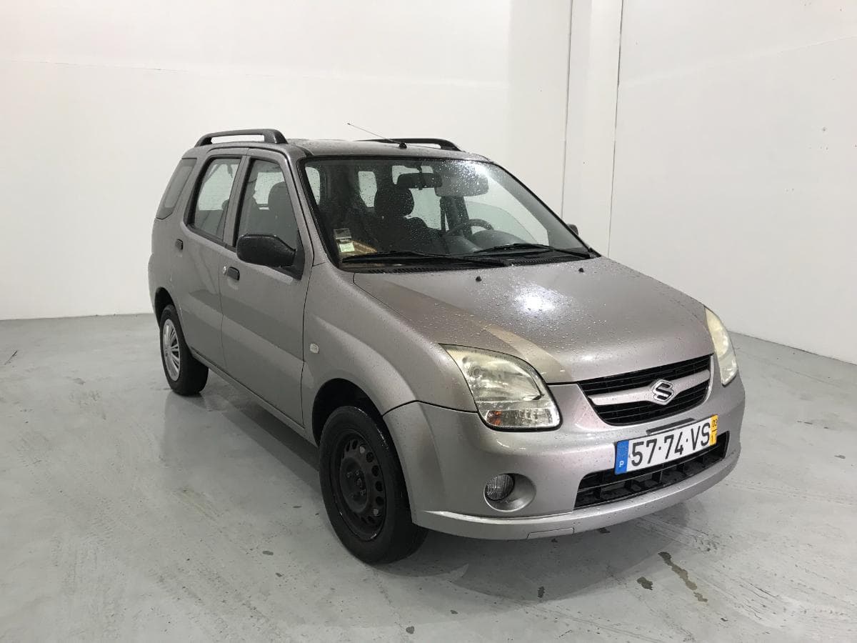 Suzuki Ignis 1.3 DDis · Ano 2003 — imagen 2