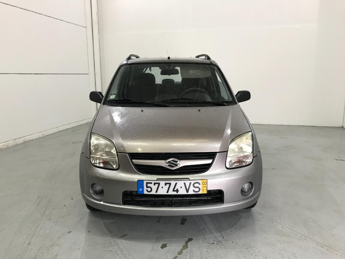 Suzuki Ignis 1.3 DDis · Ano 2003 — imagen 3