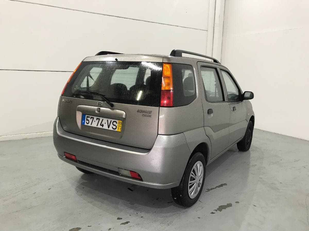 Suzuki Ignis 1.3 DDis · Ano 2003 — imagen 6